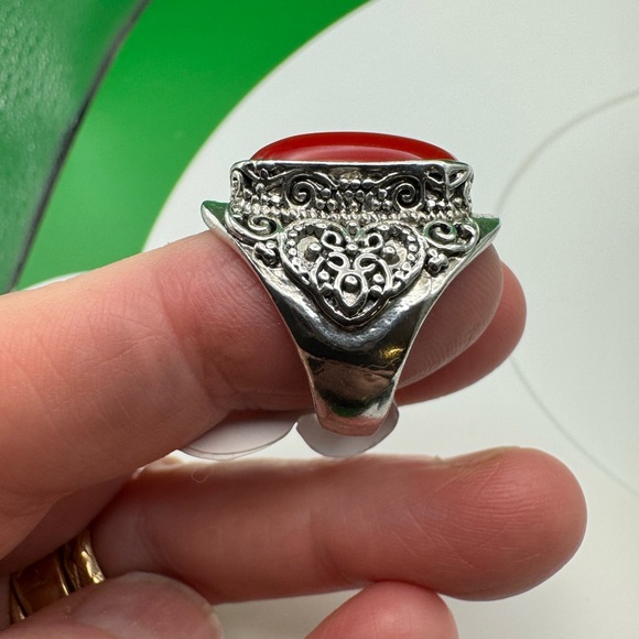 Stunning Bohemian Red Turquoise Oval Elongated Resin Gemstone Steel Alloy Ring - Picture 12 of 16